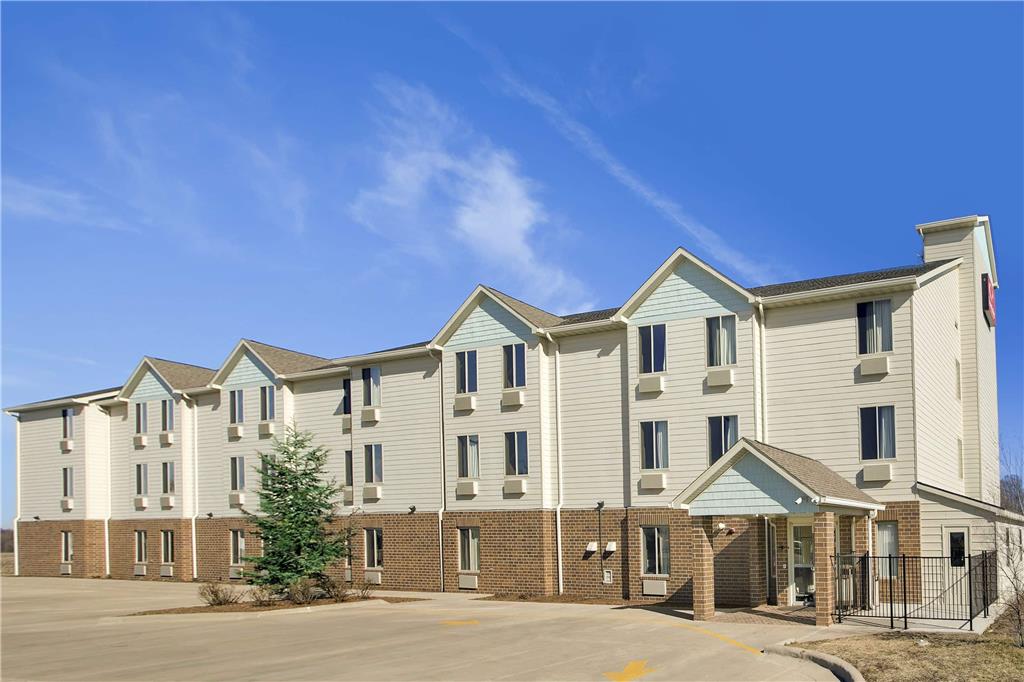 Baymont by Wyndham Jacksonville in Jacksonville, United States