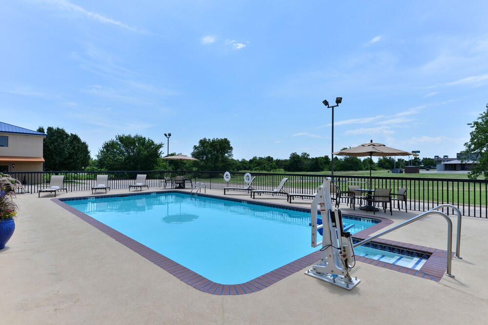 Baymont By Wyndham Ardmore I 35 - photo 29