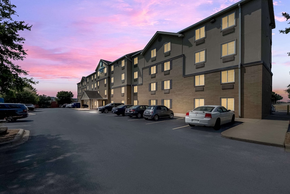 WoodSpring Suites Fort Worth Fossil Creek - photo 43