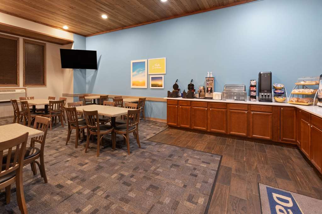 Days Inn by Wyndham Hutchinson - photo 27