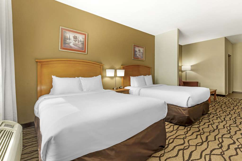 Comfort Inn & Suites Chesapeake Portsmouth - photo 24