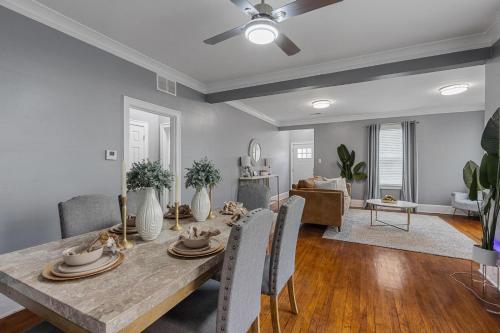 Midtown Retreat 4mi to Downtown & Large Private Deck in Memphis, United States