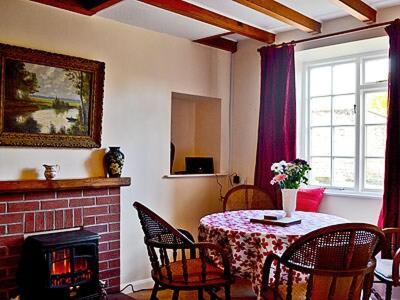 Evergreen Cottage