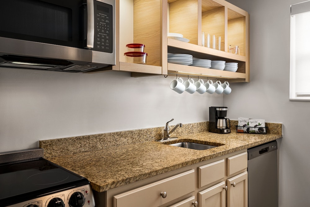 TownePlace Suites by Marriott Fort Meade National Business Park - photo 12