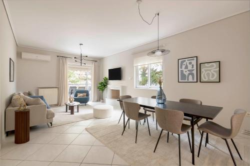 Chalandri Living 3BR Luxury Apartment by UPSTREET — 4-Star Luxury Hotel in Athens, Greece