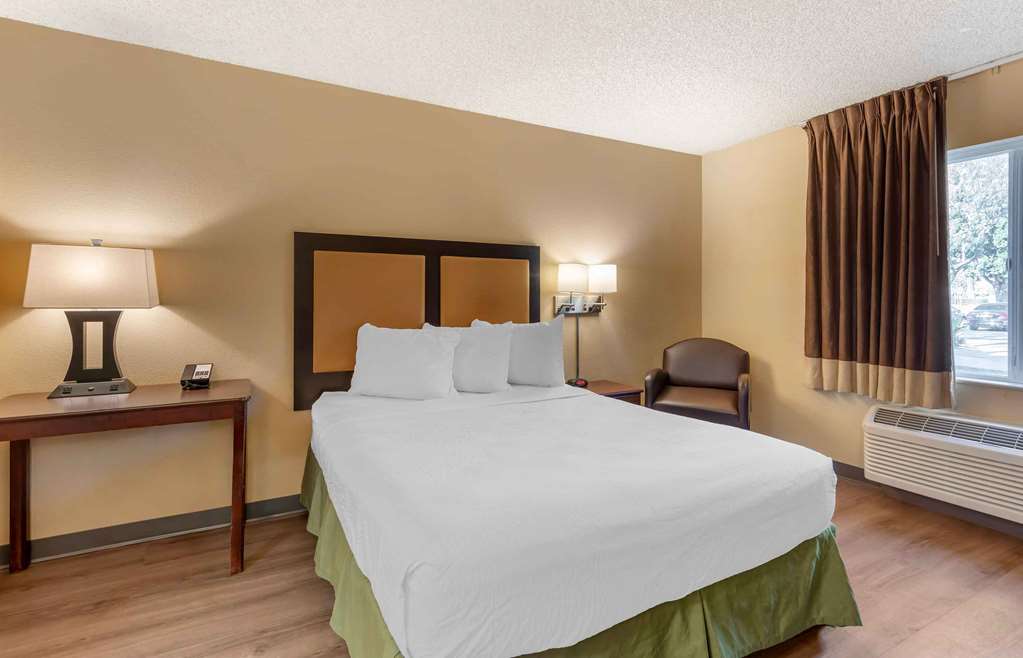 Extended Stay America Los Angeles Ontario Airport - photo 11