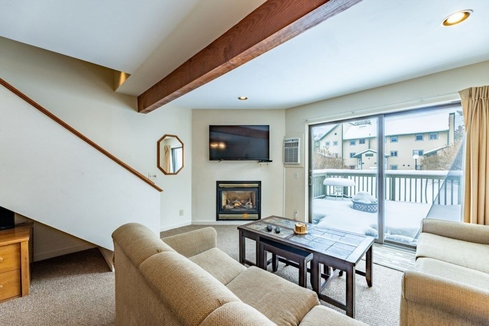 4br Private Townhouse At Smugglers' Notch Resort 4 Bedroom Condo - photo 14