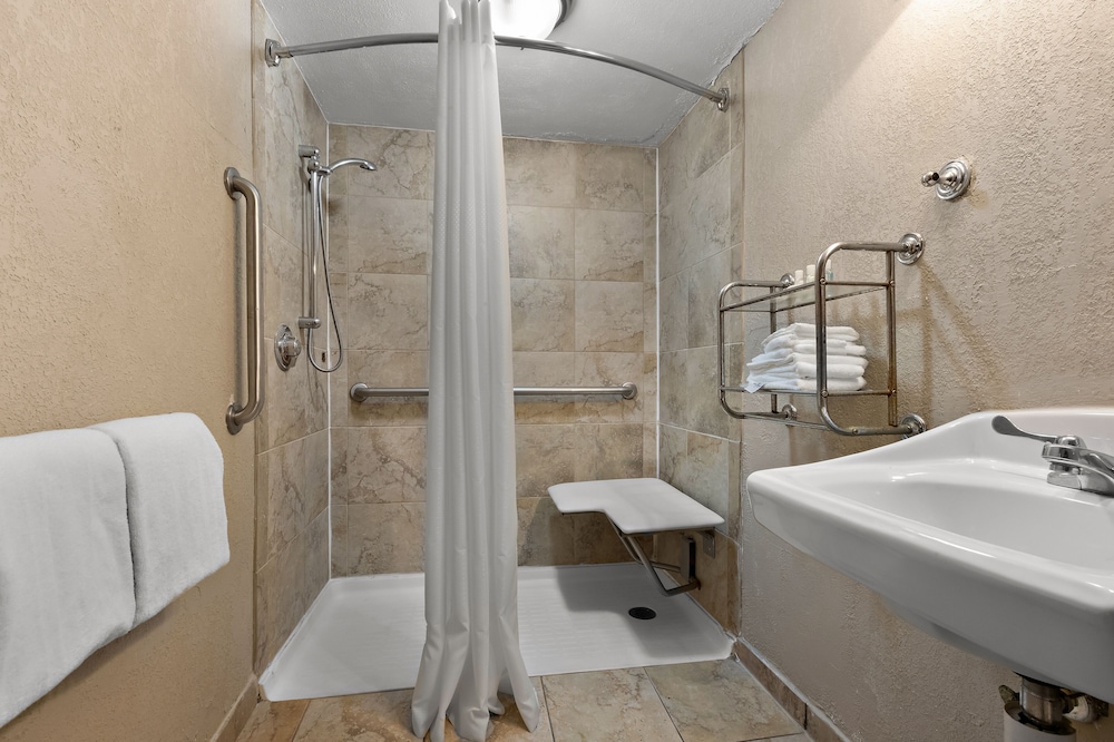 Quality Inn Wayne - photo 20