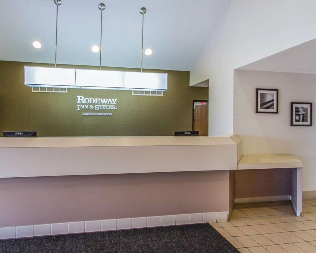 Rodeway Inn Fremont Ne - photo 7