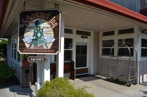 Sebastopol Inn - photo 25