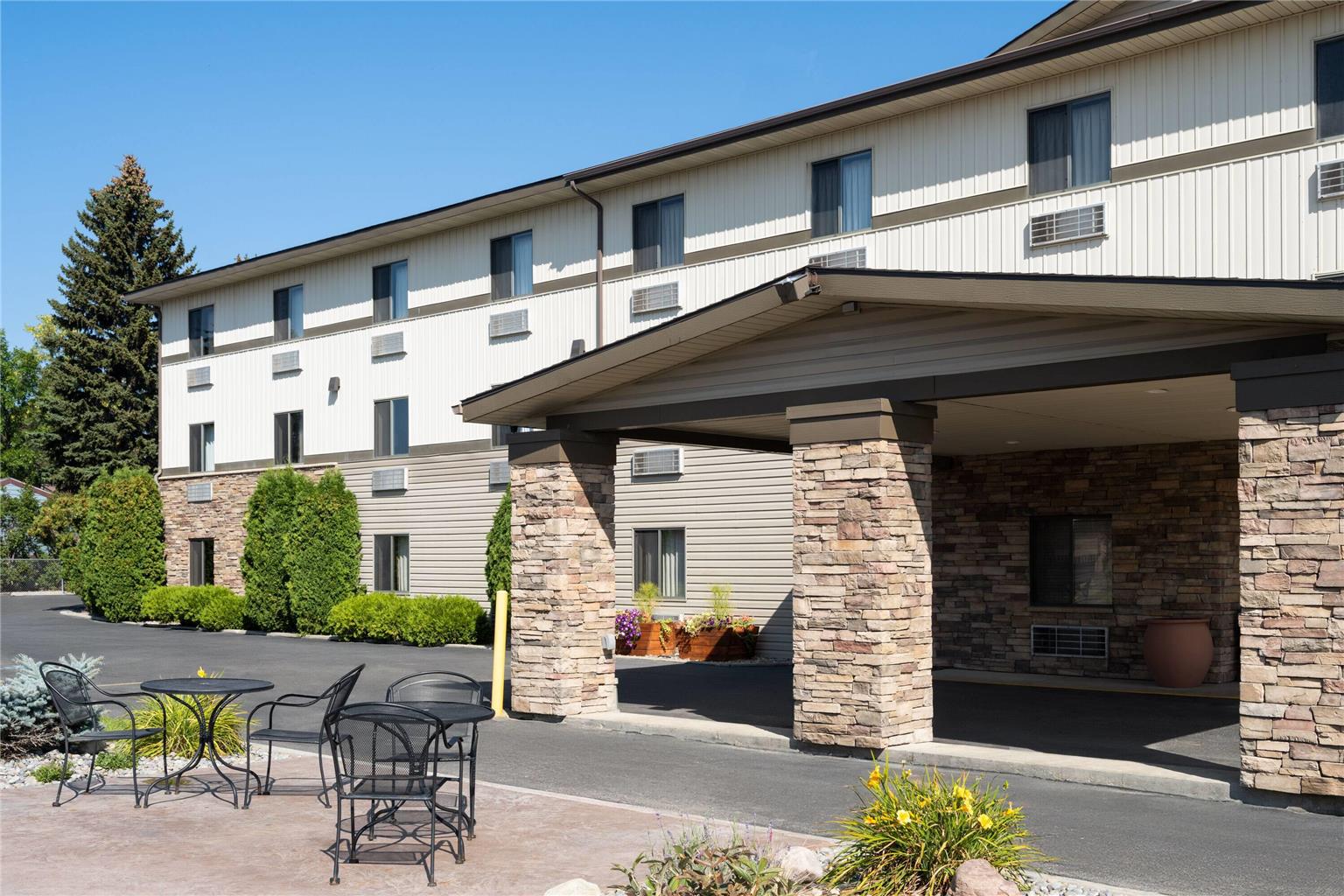Super 8 by Wyndham Kalispell Glacier National Park - photo 3