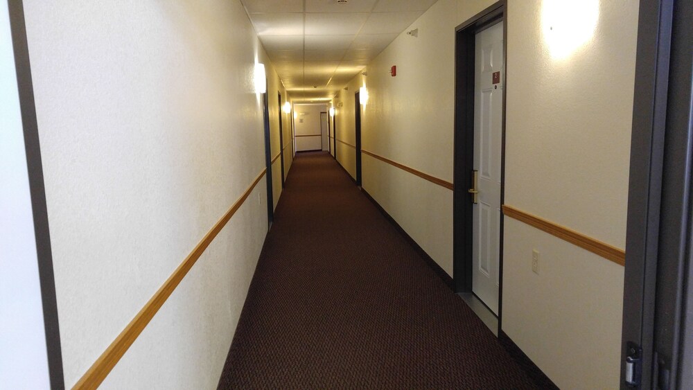 Guardian Inn - photo 2