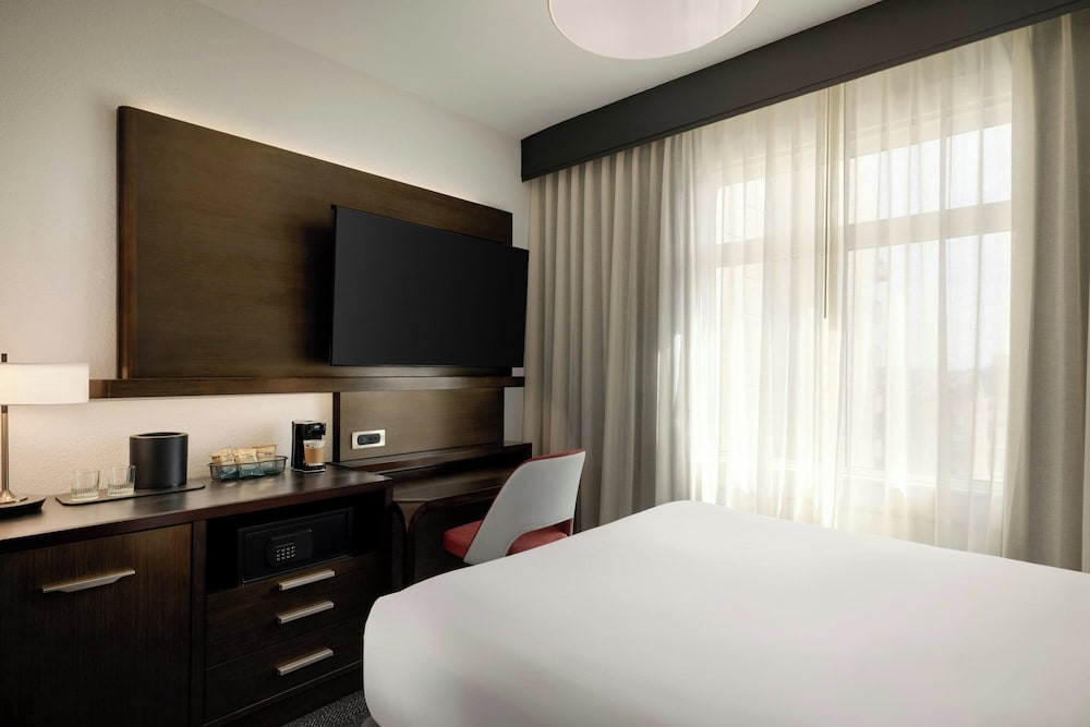 Courtyard by Marriott San Francisco Union Square - photo 22