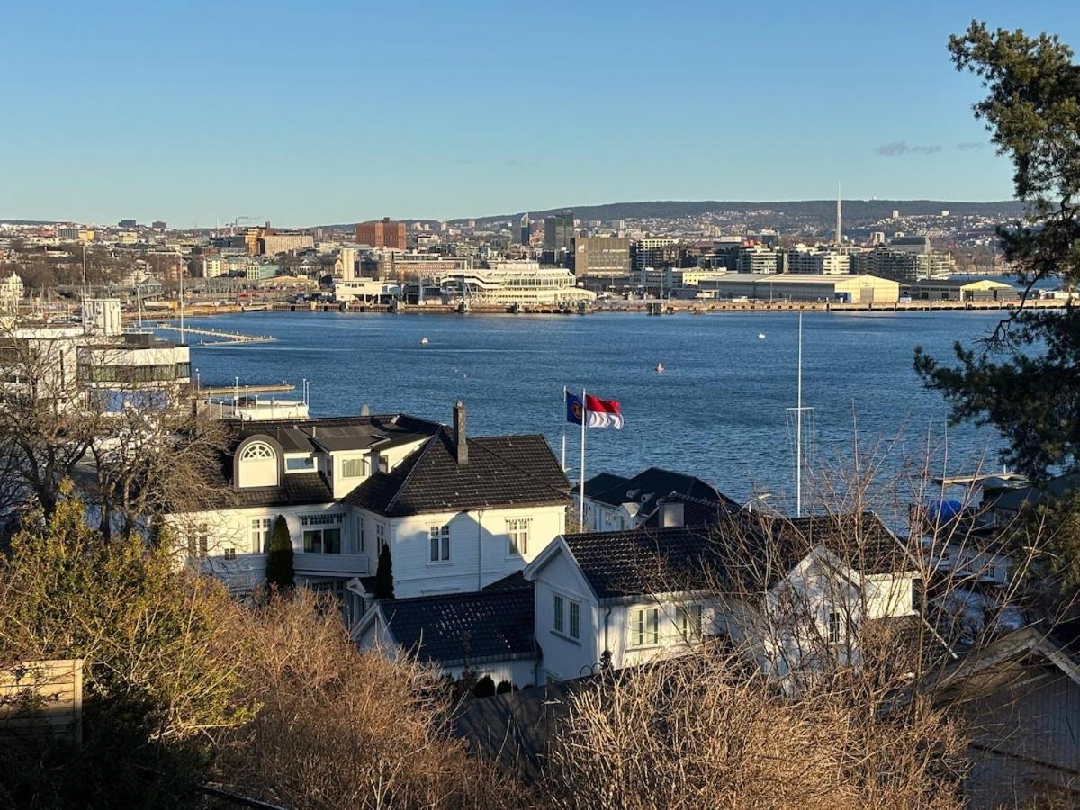 Fantastic apartment with garden and sea view on Bygdøy — 4-Star Luxury Hotel in Oslo, Norway