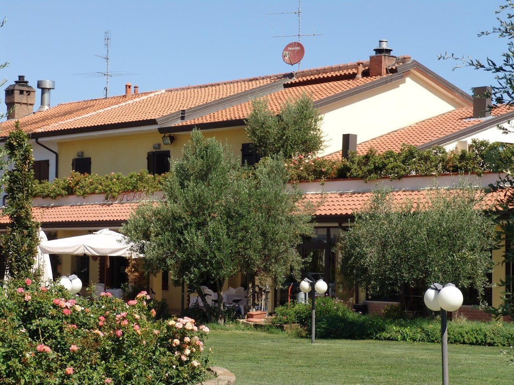 Fattoria Belvedere — Rimini