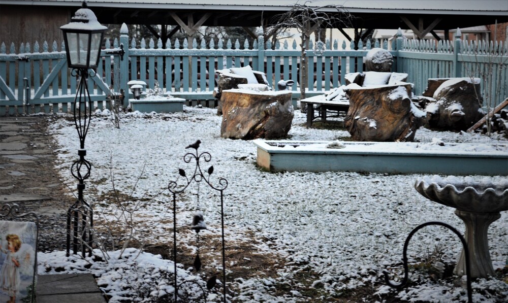 Peabody's Hip Little Stay - photo 28
