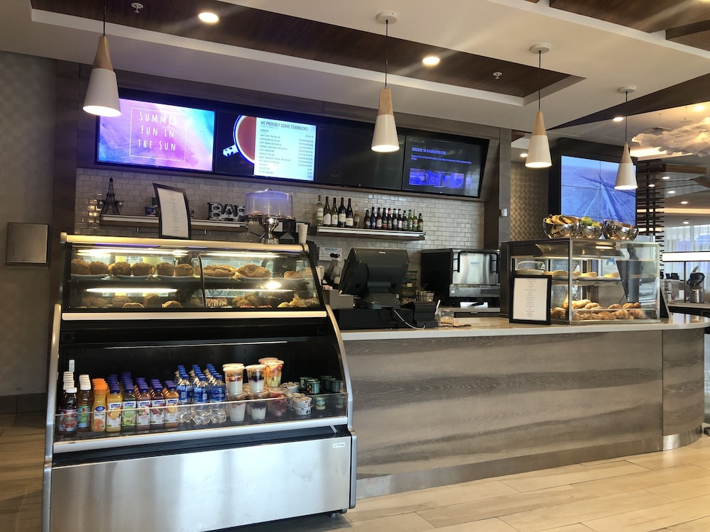 Courtyard by Marriott Santa Monica - photo 40