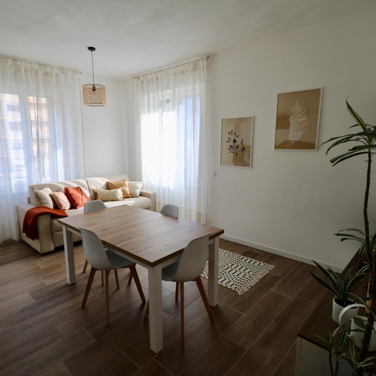 Valtellina Vacanze — 4-Star Luxury Hotel in Sondrio, Italy