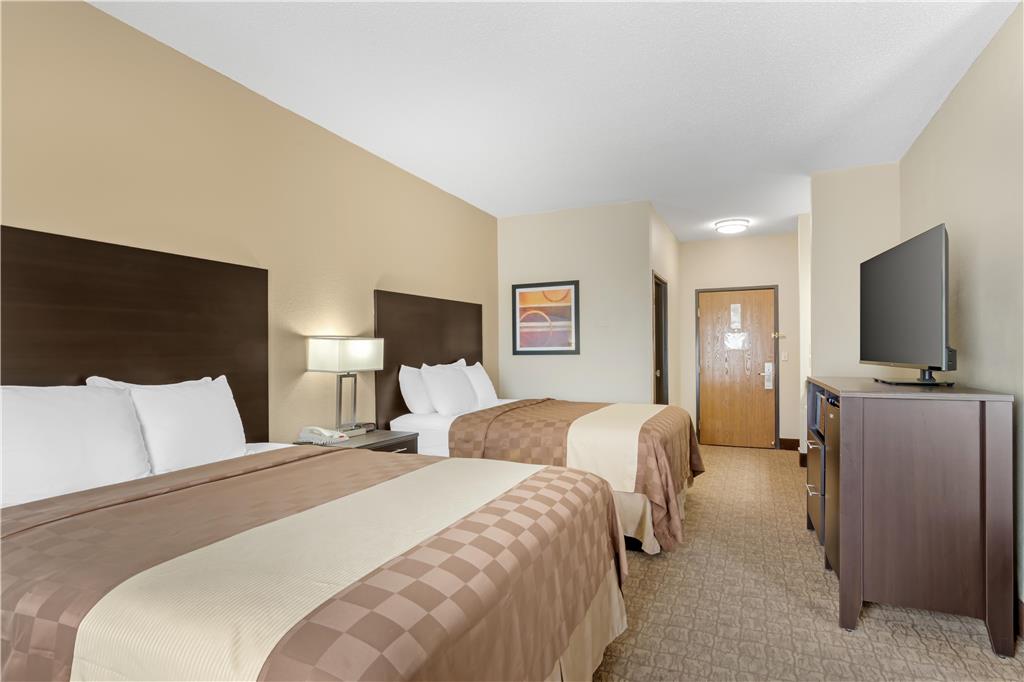 Best Western Teal Lake Inn - photo 13