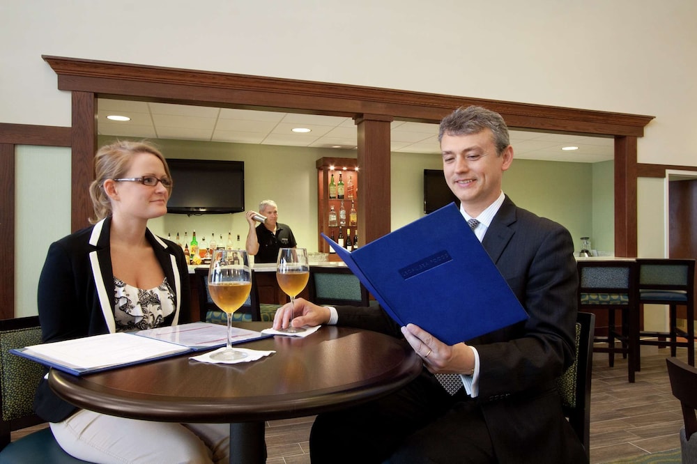 Hampton Inn & Suites Providence Warwick Airport - photo 46