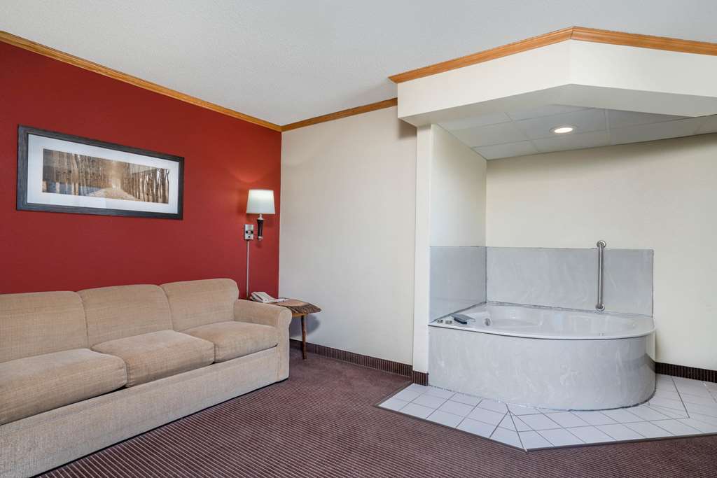 AmericInn by Wyndham Park Rapids - photo 14