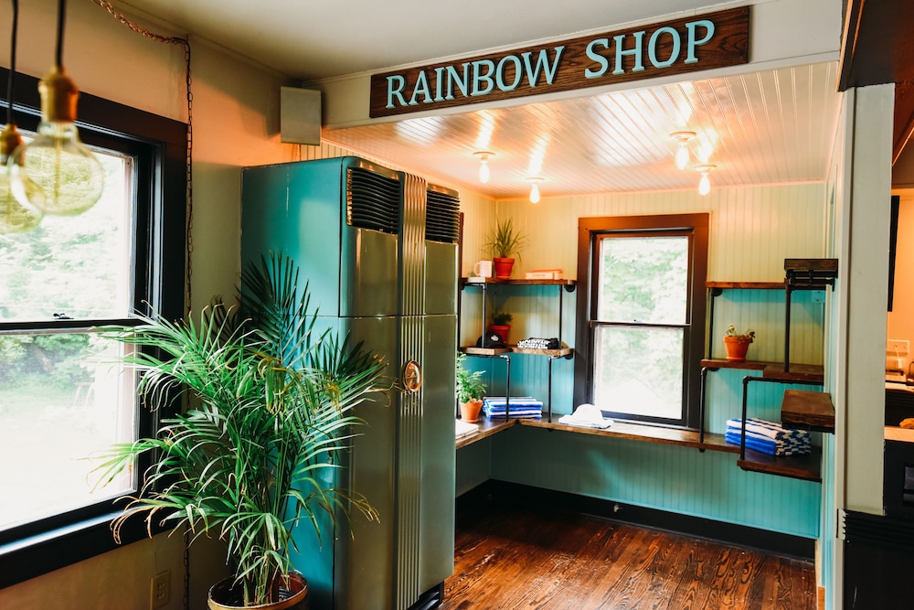 Rainbow Mountain Resort - photo 3