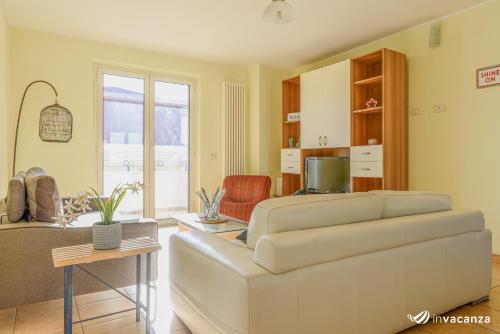 Quadrilocale A Casa Di Nilde InVacanza — 4-Star Luxury Hotel in Alba Adriatica, Italy