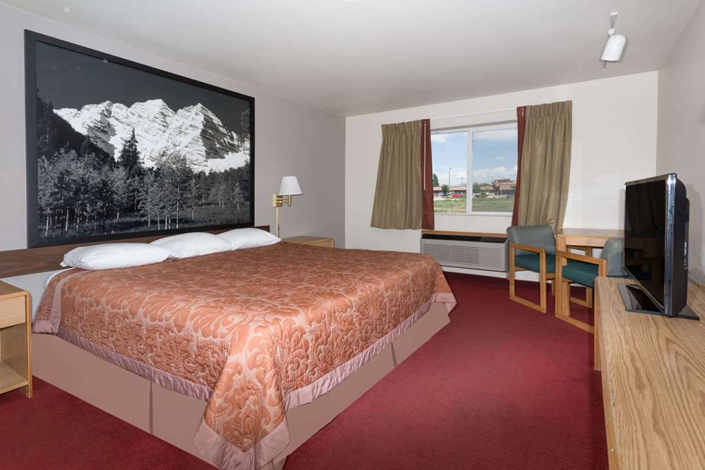 Super 8 by Wyndham Fruita - photo 7