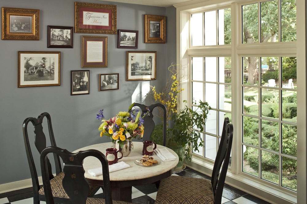 Fairview Inn - photo 32