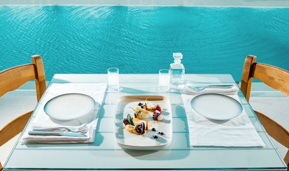 מזון ומשקאות