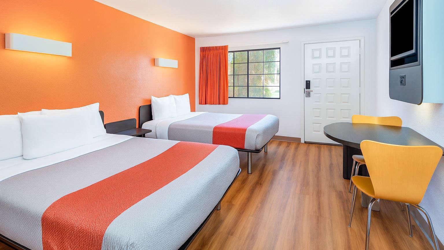 Motel 6 Carlsbad CA Beach - photo 20