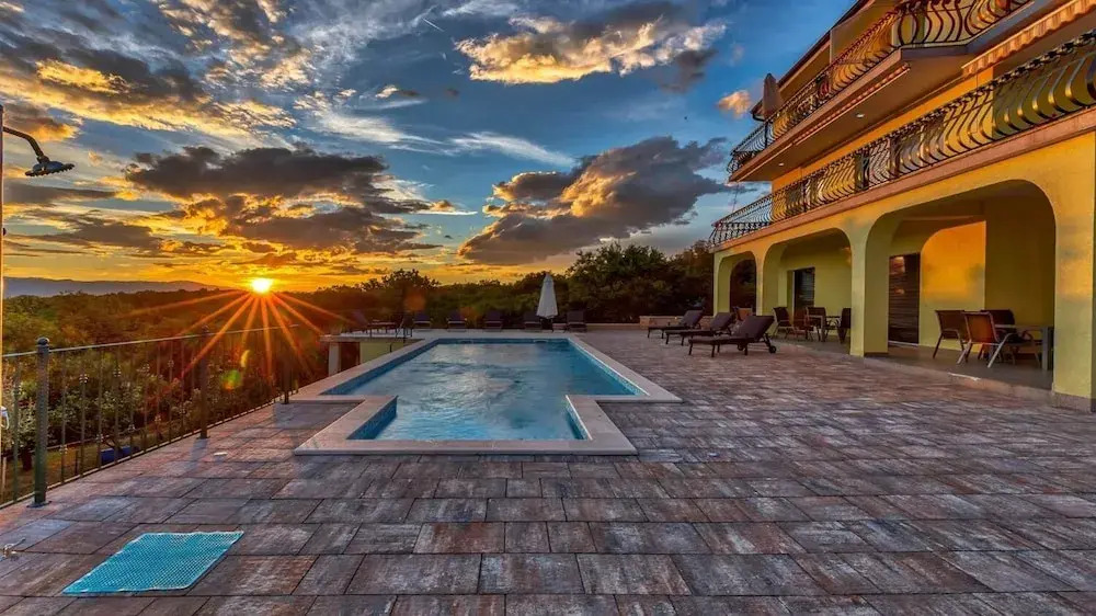 Luxury apartments Kostrena with pool — 5-Star Luxury Hotel in Kostrena, Croatia