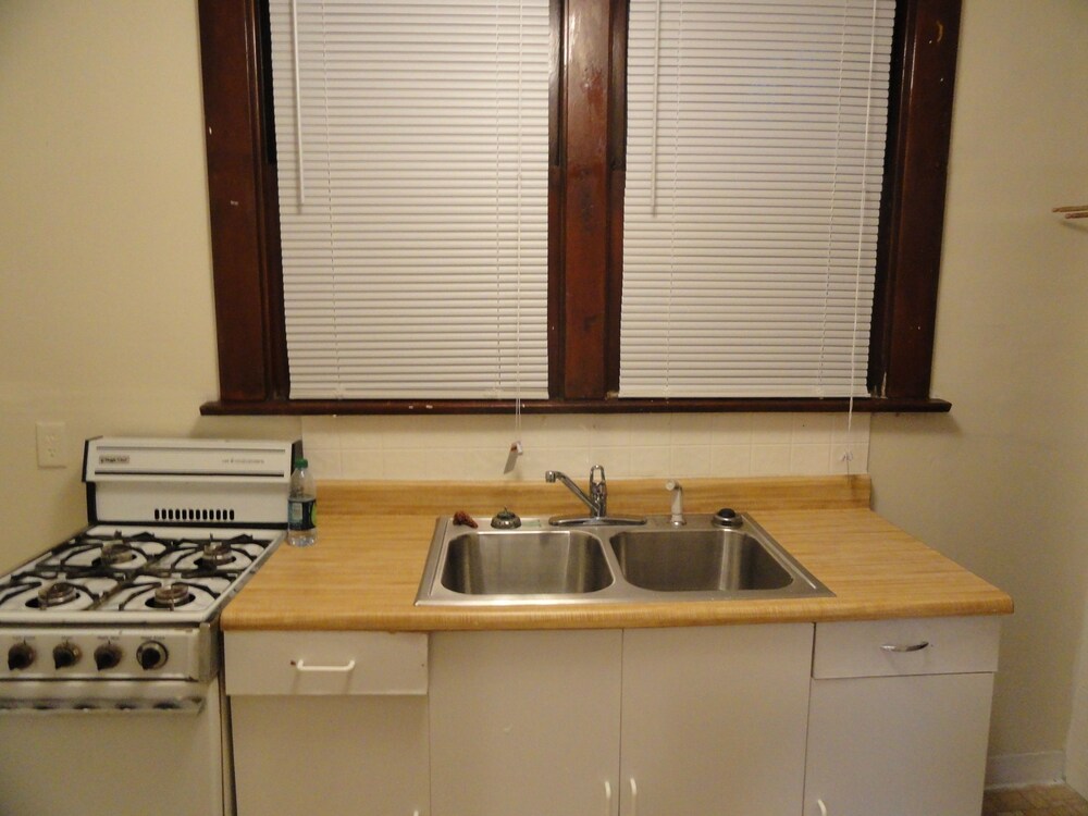 HolmeSuites Extended Stay - photo 12