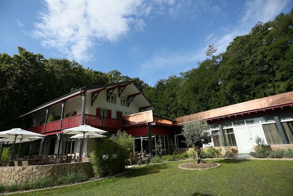 Chez Maman - carbon neutral hotel in Geneve