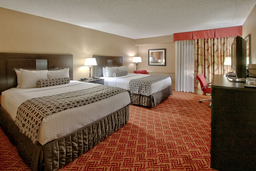 Hotel Elegante Conference & Event Center Colorado Springs - photo 8