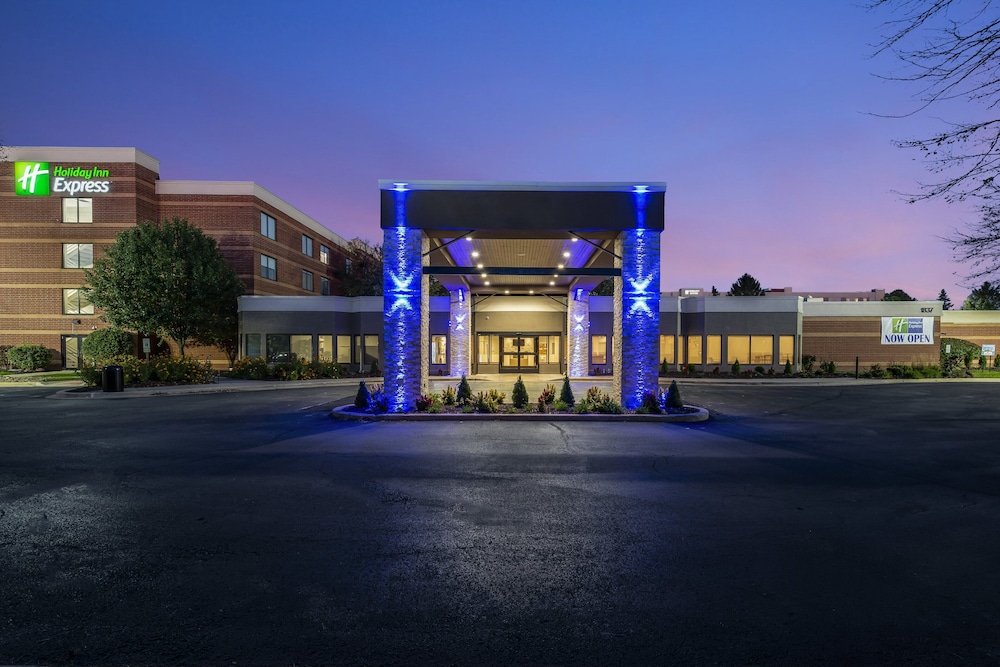 Holiday Inn Express Naperville by IHG in Naperville, United States