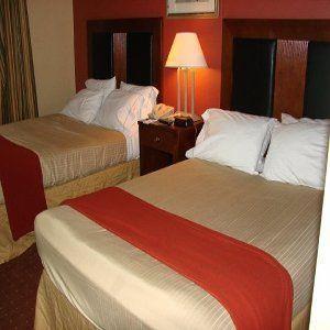Red Roof Inn Queens - photo 3