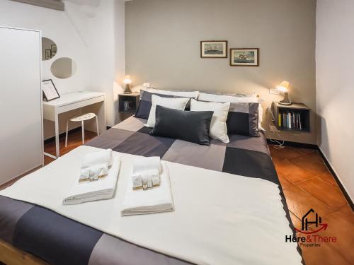 Porto Antico Aquarium 2min AC Smart TV — 4-Star Luxury Hotel in Genoa, Italy