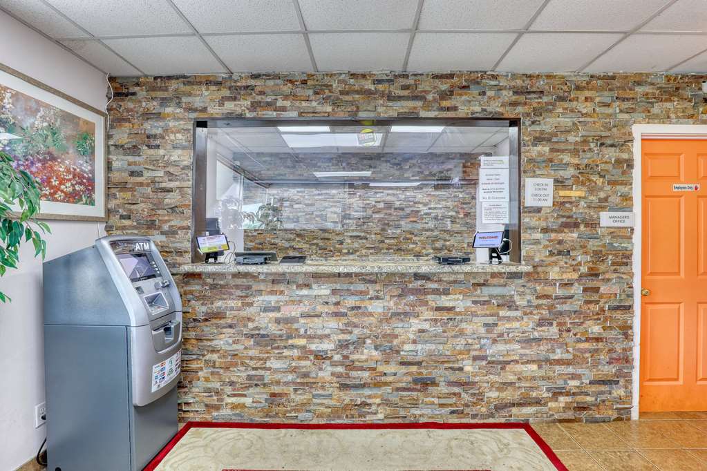 Suburban Studios Neenah Appleton - photo 10