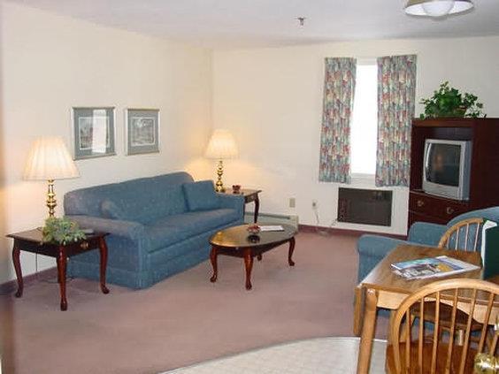 Chocksett Inn and Restaurant - photo 4