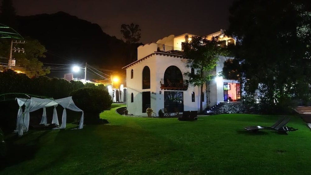 Colibrí Hotel B&B in Tepoztlan, Mexico