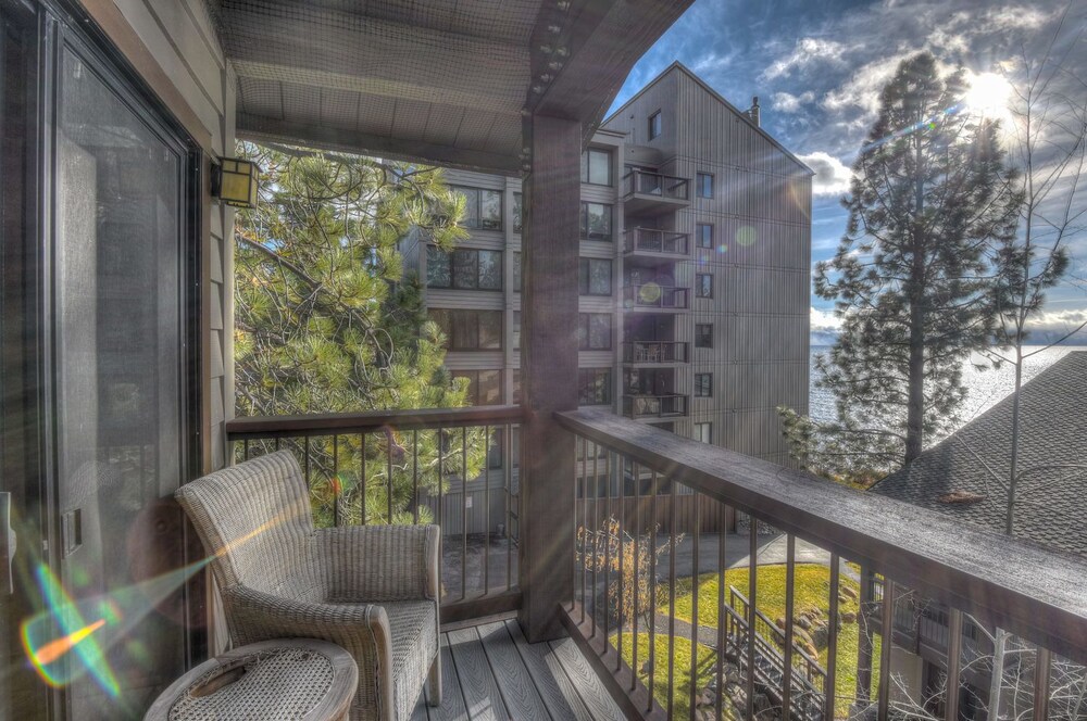 Brockway Springs Quarters - photo 17