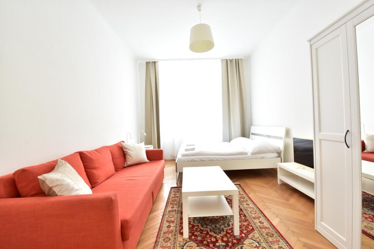 Universum Apartment 3 — 4-Star Luxury Hotel in Vienna, Austria