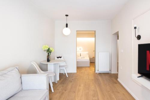 Harmonia Minimal Apartments — 4-Star Luxury Hotel in Thessaloniki, Greece