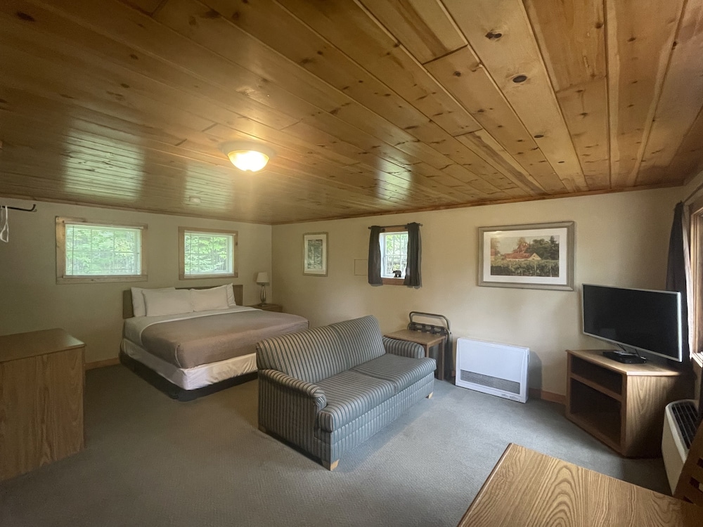 Hanging Horn Lakeside Resort - photo 110