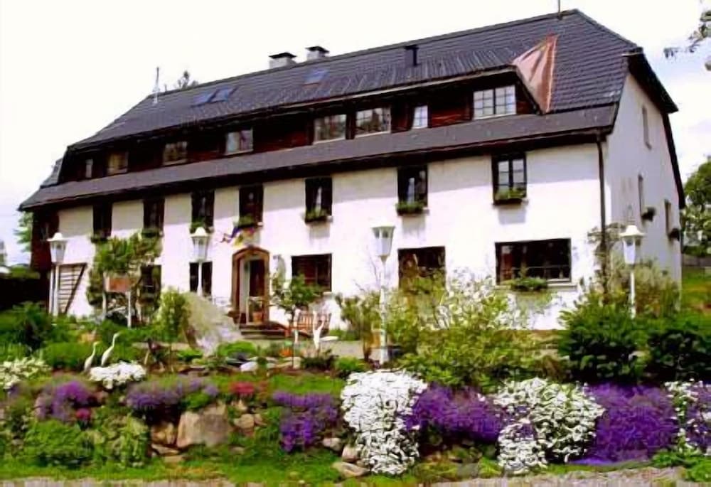 Hotel Das Landhaus — hotel in Hochenschwand