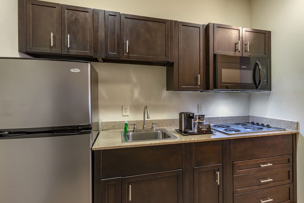 Stay Over Suites - photo 13