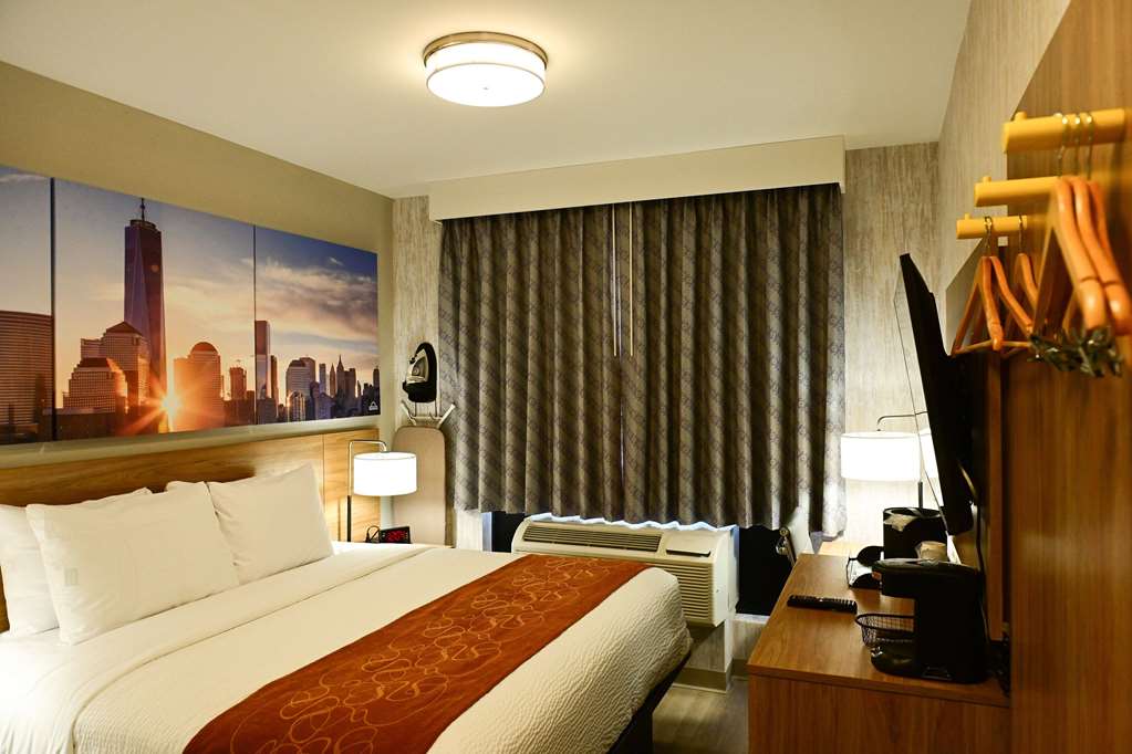 Days Inn by Wyndham Bronx NYC - photo 12