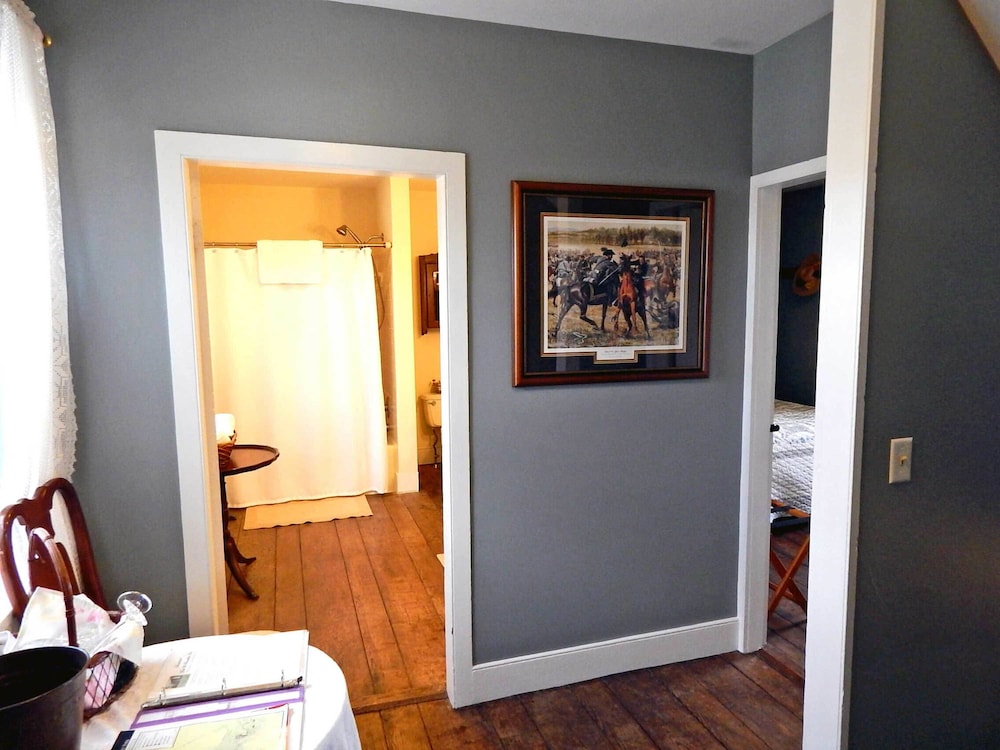 Battlefield Bed & Breakfast Inn - photo 6