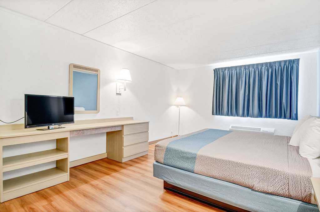 Motel 6 Big Springs NE - photo 14